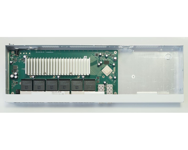 MikroTik CRS326-24G-2S+RM L2 Комутатор 24 порти керований