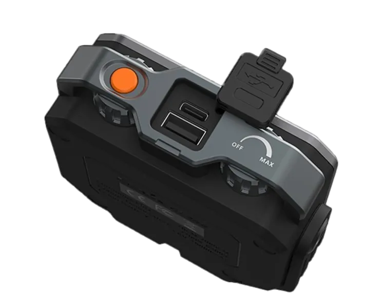 Fenix CL28R Ліхтар багатофункціональний з функцією Powerbank (10 000 мА•г)