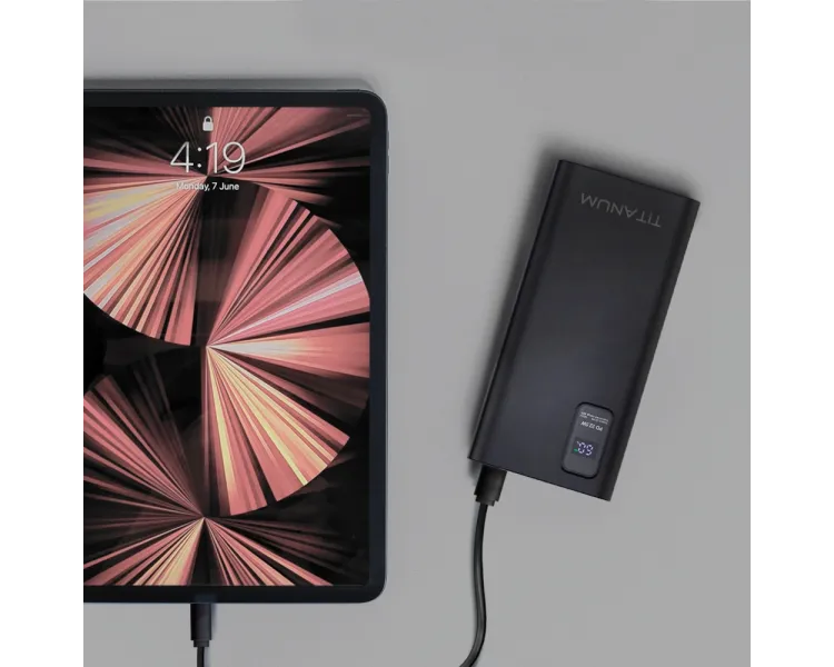 TITANUM 728S 30000mAh 22.5W Black Повербанк