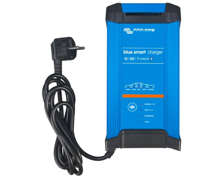 Victron Energy Blue Smart IP22 Charger 12/30(1) 230V CEE 7/7 Зарядний пристрій для акумуляторів