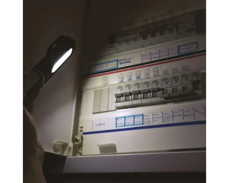 EMOS P4537 330лм 1200 мА•г Лiхтар LED
