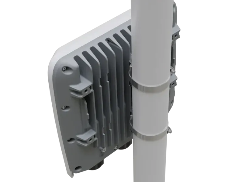 MikroTik RB5009UPr+S+OUT Маршрутизатор