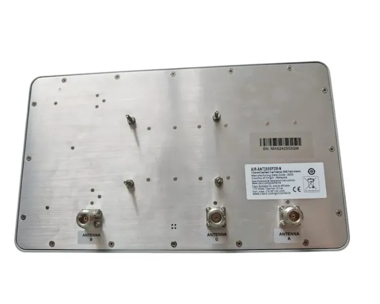 Cisco Aironet 2.4/5 GHz 8 dBi панельна антена (AIR-ANT2588P3M-N) Cisco Aironet 2.4/5 GHz 8 dBi панельна антена (AIR-ANT2588P3M-N)